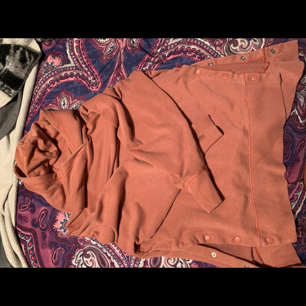 AERIE SNAP CITY HOODIE